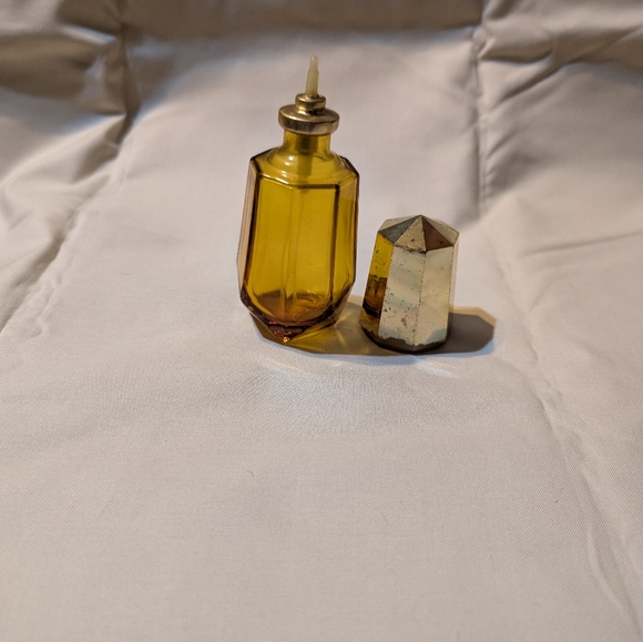 Vintage Avon Timeless Bottle - Picture 2 of 3